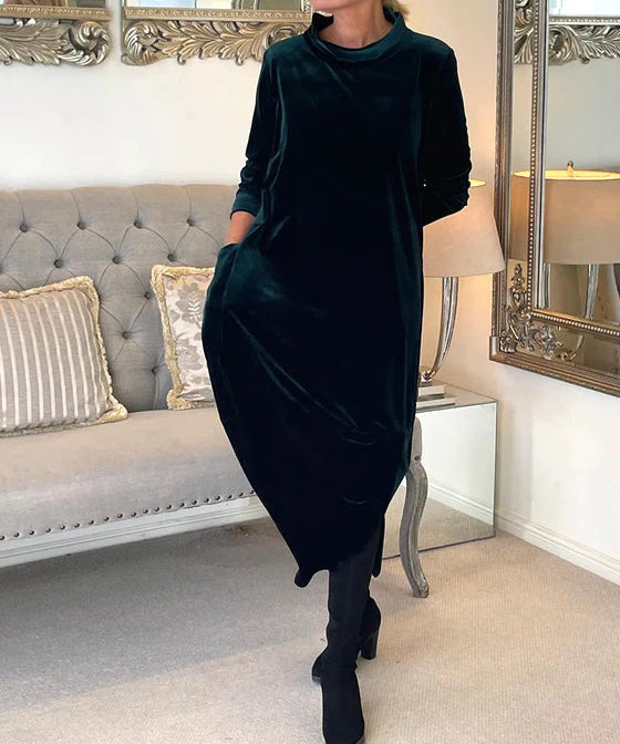 ELORA - Sametist õhtukleit