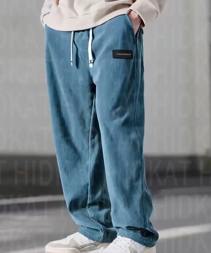 Hans™ | Laiad püksid reguleeritava vöökohaga