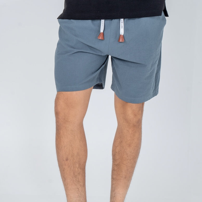 Daiki - Lühikesed mugavad püksid puuvillast